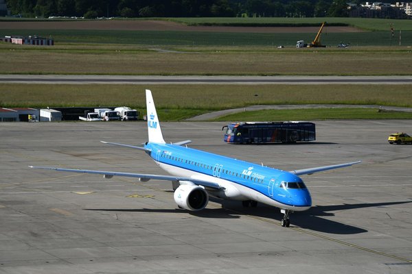 Chanteur karaoké montigny : l'expérience inoubliable à smile world